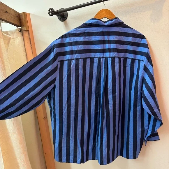 NWT Aerie Good Day Striped Button Down - Picture 4 of 4